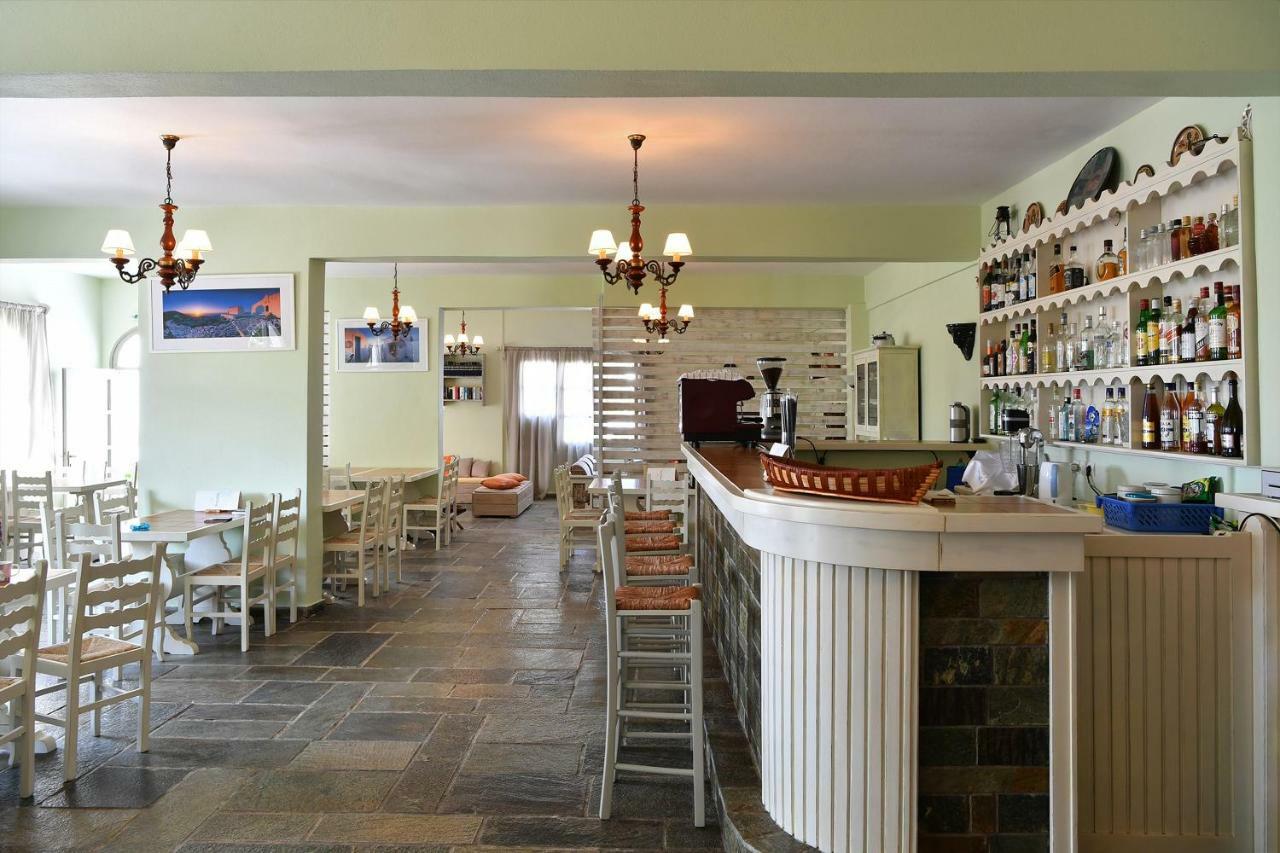 Hotel Mary Науса Екстер'єр фото