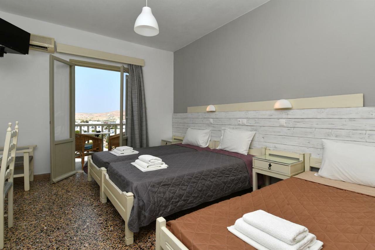 Hotel Mary Науса Екстер'єр фото